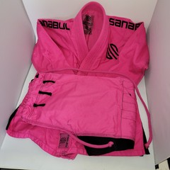 Womens/Girl Pink Sanabul Gi Designed in California made in Pakistan W4