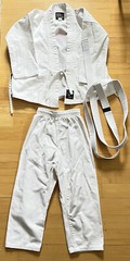 BOLD Child Karate America 3pc Uniform Size 00(5-6)