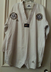 VINTAGE ADIDAS J.K. LEE TAEKWONDO USA KOREA SIZE 6 UNIFORM TOP ONLY – USED