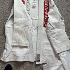 Gracie Barra Jiu Jitsu Atleta Gi Set Size A4