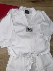 Martial Arts 🥋 And Taekwondo Kids Uniforms Size 120-130 Unisex