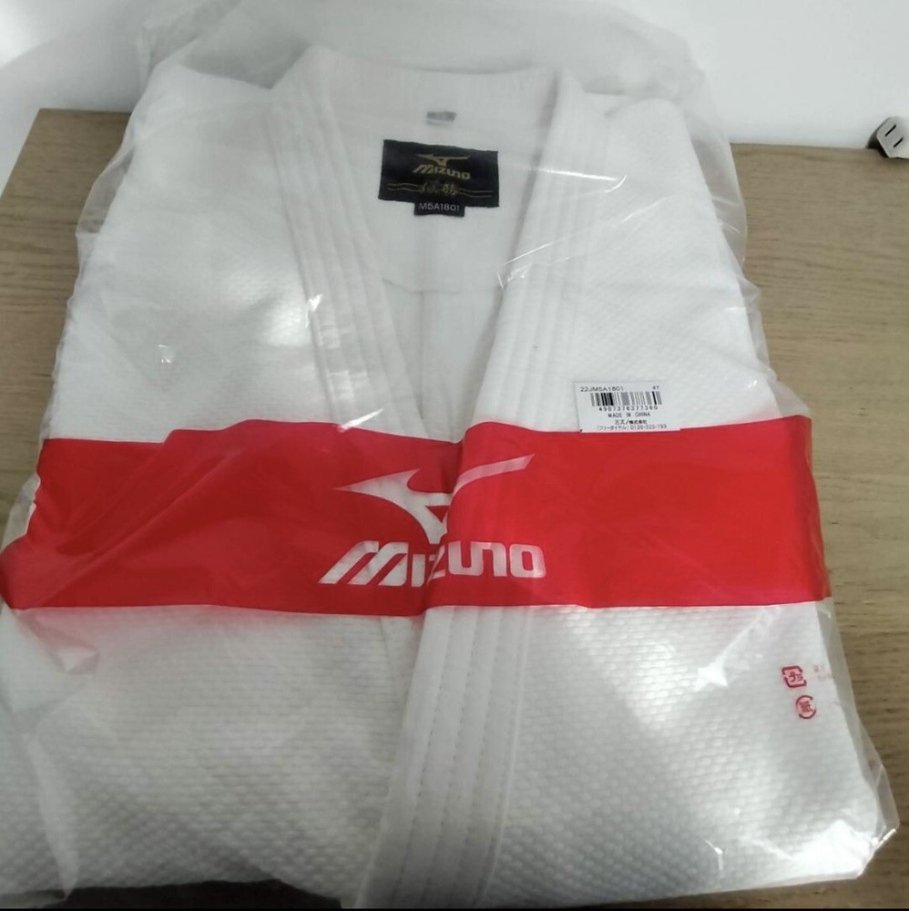 MIZUNO Judo gi TOP only Judogi White IJF Official Approved 22JM5A1801 Japan