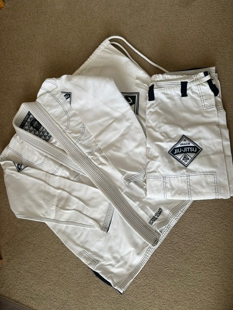 Gracie Jiu-Jitsu Official Cotton Gi Uniform Set White Adult Unisex A3