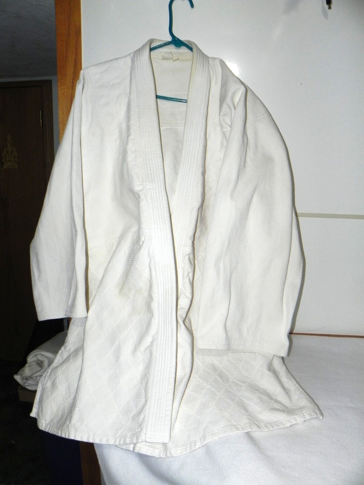 Kodokan Karate Uniform Gi HSU Jacket Size 6 Heavy Duty Macom
