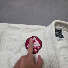 Gracie Barra Jiu Jitsu Kimono Set White Top Pants Equipe GB 5/180 Uniform Logo