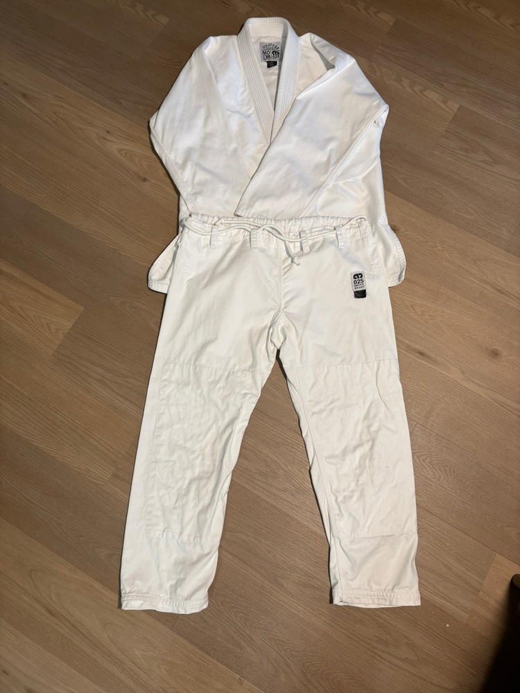 Moya Jiu Jitsu Gi white (belt not included)