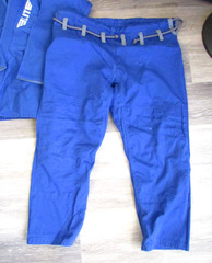 Elite Sports Brazilian Design MMA Martial Arts/Jiu Jitsu Gi and Pants Size A3