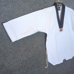 New tekno Taekwondo Uniform Shirt Pants White Belt Size 0 140 cm
