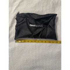 Grit Bxng boxing pouch black zipper athletic