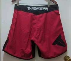 Throwdown Athletic/ Boxing Mens Gym Training Shorts Size 32 Red & Black/Pocket