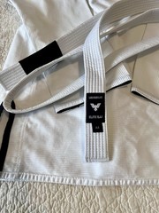 White Jiu Hi Jitsu Gi – Elite Sports – Size A4 – With White Belt