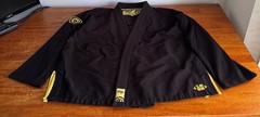 Fuji Sports Flow-Tech BJJ Gi Black/Gold top only adult A5 new