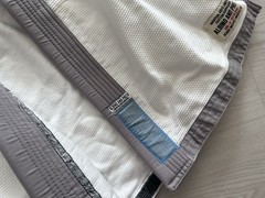 Albino and Preto A&P BJJ Brazilian Jiu-Jitsu Mat HB Gi White Size A0