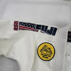 FUJI USA Gracie Jiu-Jitsu Gear GI White Kimono Men’s Size 2