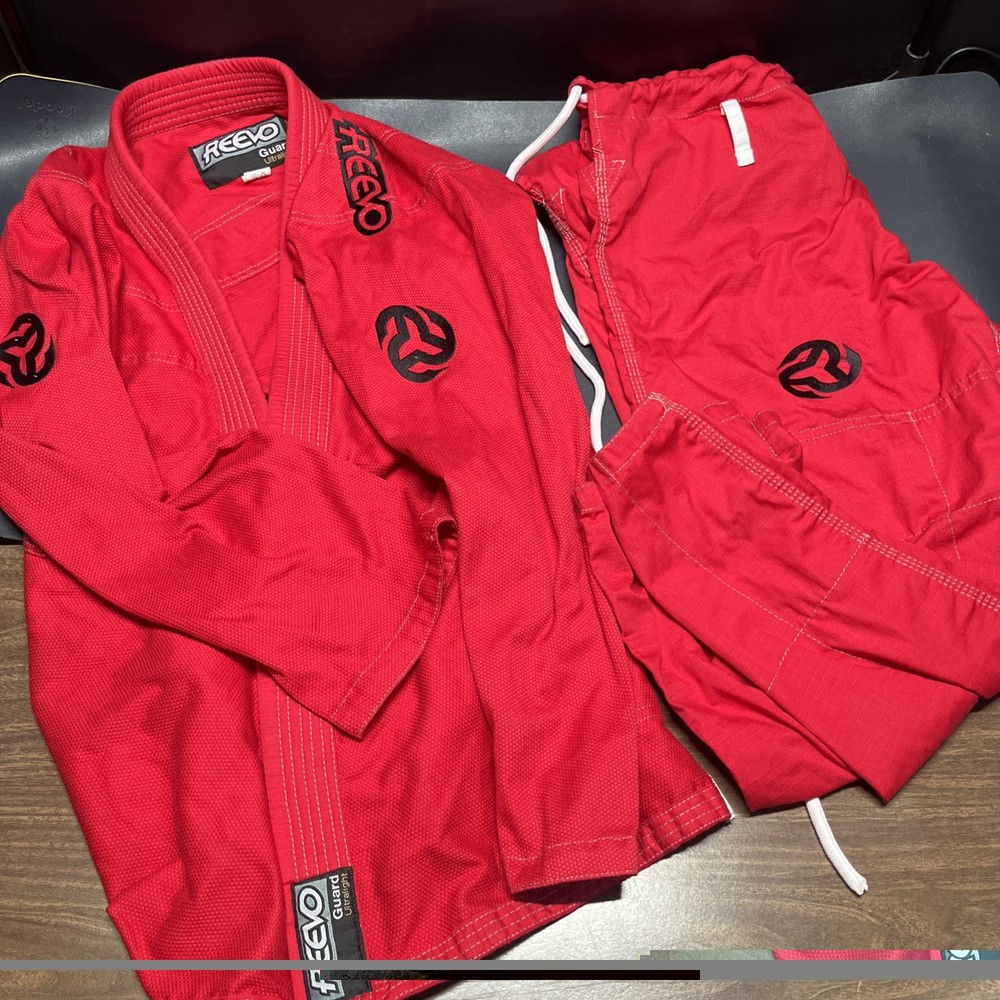 Reevo Guard Ultralight A2 Red Jiu-Jitsu Gi Uniform Set Jacket & Pants, EUC. C5