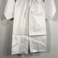 Century CFMAF Lightweight Student Uniform with Belt, Unisex Size 0 – White