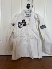 Fuji BJJ Jiujitsu gi size A3 white with belt brand new