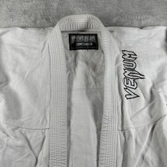 Venum Contender Gi Jacket Mens Medium White Brazilian Jiu Jitsu BJJ Kimono Top