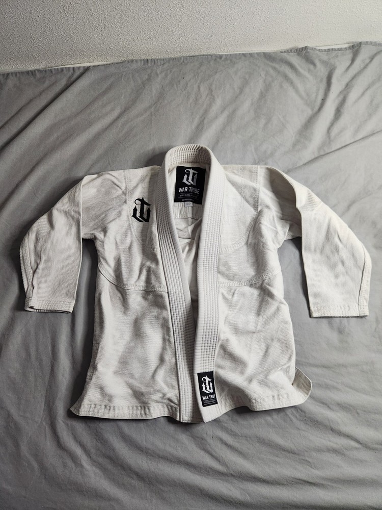 WarTribe World Class Jiu Jitsu Gi Jacket Size C1 White Martial Arts Fighting