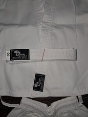 Karate Martial Arts Uniform – Childs Size 00 with Belt & Foam Nunchucks