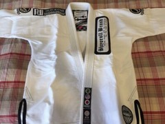 BJJ Gi Shoyoroll Batch #37 Human Chess White JIU JITSU Kimono With Bag