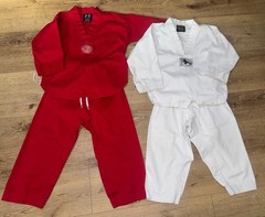 Martial Arts 🥋 And Taekwondo Kids Uniforms Size 120-130 Unisex