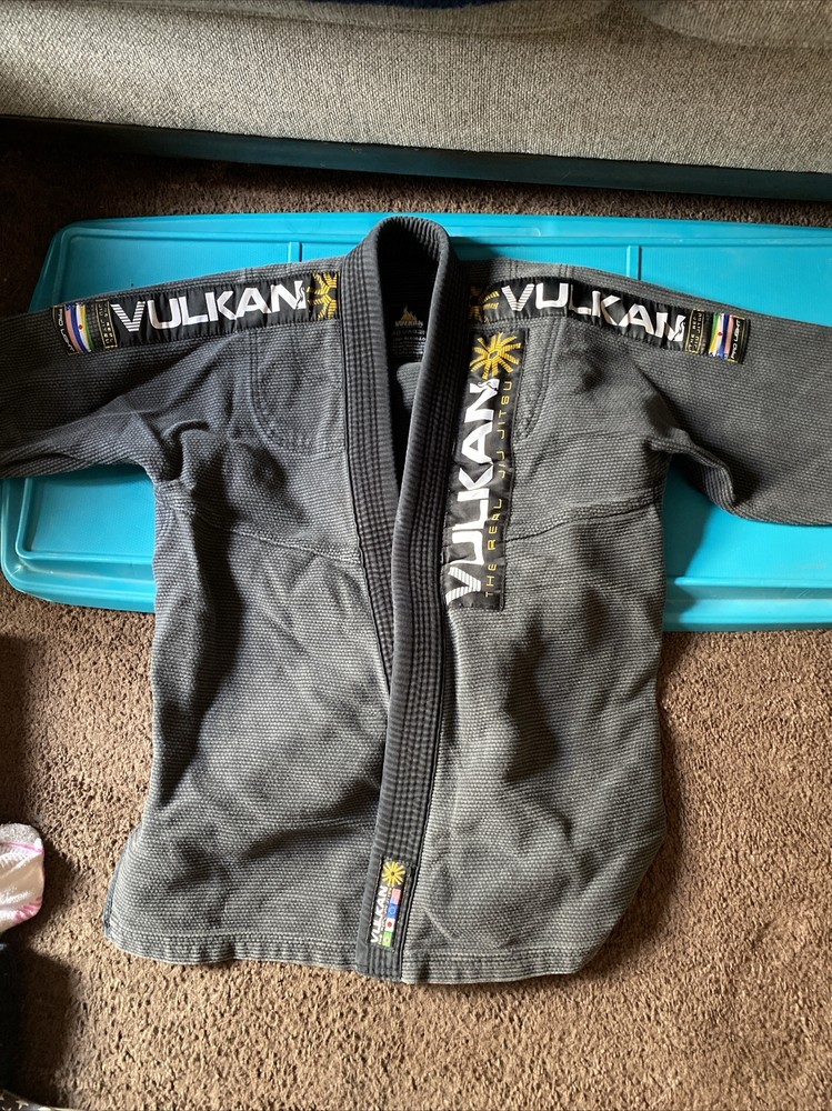 Men’s Vulkan The Real Jiu Jitsu Black Top Pro A0 Fight Wear 100% Cotton Jacket