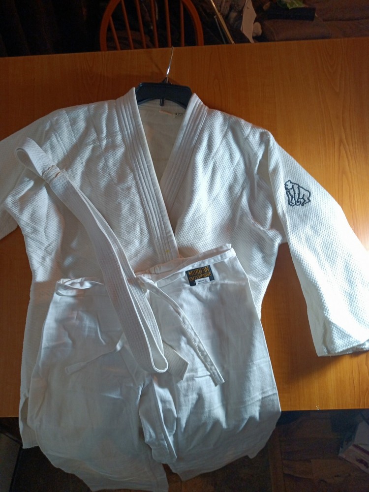 Youth Karate Outfit Good Cond.