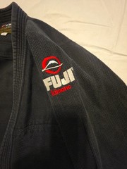 Vintage Fuji Kimono Adult Size A2 Black Brazil Martial Arts Jiu Jitsu Top Only