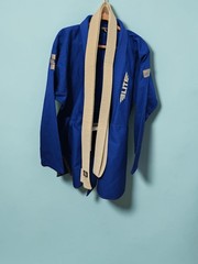 Elite Sports Blue Brazilian Jiu Jitsu (BJJ) Gi – Men’s Size A5 – IBJJF Approved