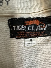Wally Jay Small-Circle Jujitsu Gi Class Handout AJJF Bag Belts Tiger Claw Sz 4