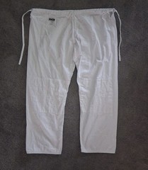 KWON White Judo Jiu-Jitsu Gi Uniform Set – Size 5 Thick Heavyweight 3-Piece