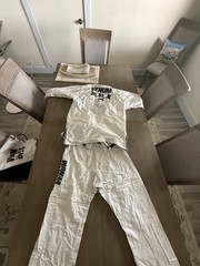 Venum Brazilian Jiu Jitsu/Judo Gi A2.5 Including Carrying Bag (Never Worn)