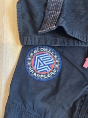 Albino & Preto Jiu Jitsu Gi A2