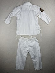 Bushido Karate Uniform The Essential Uniform Kids Sz S 0/140White Kimono Suit PO