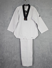 NWT Adidas World Taekwondo ADI CHAMP III Top Youth 160cm Unbranded Pant Size 4