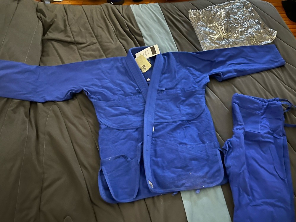 Shoyoroll X Hot cactus LA Garden Go A2 Royal Blue New W/tags