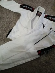 VECTOR SPORTS Attila Series PREMIUM FIGHT GEAR White BRAZILIAN JIU JITSU K1 C18