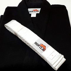 Tiger Claw Sparmaster Martial Arts Uniform Black Kids Size 0/130 White Belt Incl