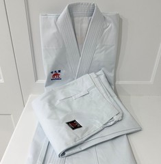 SHUREIDO KARATE UNIFORM – WORLD’S BEST KATA GI – NEW WAVE2, Size 6.5