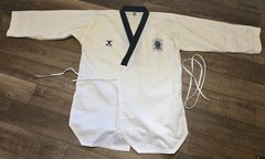 J Calicu Taekwondo WTF World Taekwondo Federation Uniform Mens Size 190/5