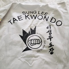 TaeKwonDo uniform white w/label Sung Lee studio Halloween costume