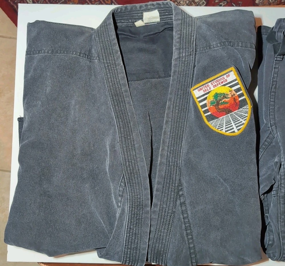 Vintage Karate Gi 2 Pc K.I. Int’l Made In Hong Kong 100% Cotton Black Youth Sz 3