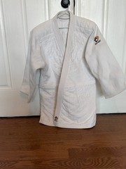Toraki Judo Gi top size 3.5. Extra thick like armor. Double weave white belt