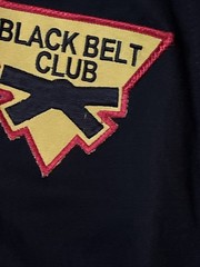 Karate Uniform Kids Youth Size 00 Black Belt Small Logo Advertise Patches