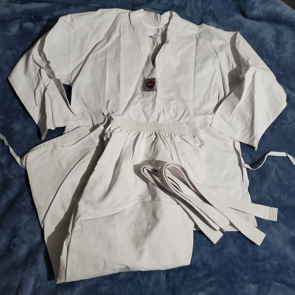 SUN Choi Brothers-Tae Kwon Do Adult sz 4 Uniform-US Chung Do Kwan Assoc