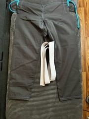 War Tribe Women’s BJJ Gi Size W2 Charcoal Grey Teal/Magenta with White Belt A2