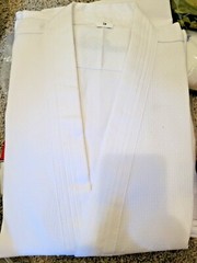 New! Tiger Claw ELITE TKD Uniform – In original packaging (Size 4)