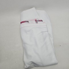 Gi Uniform Fuji IBJJF White & Pink 5’2″-5’5″ 120-140lb Womens M(W1) Jui-Jitsu