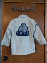 SBG Gi Youth Child White Blue Straight Blast Gym Jiujitsu Gym Complete Set C1 C2